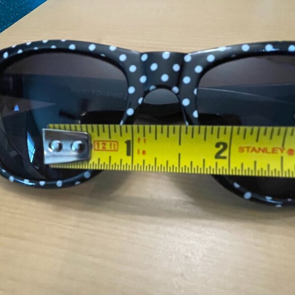 Retro Rewind black/white polka dot sunglasses - Picture 8 of 8